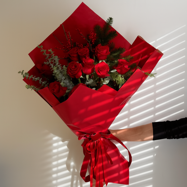Holiday Red Rose Bouquet